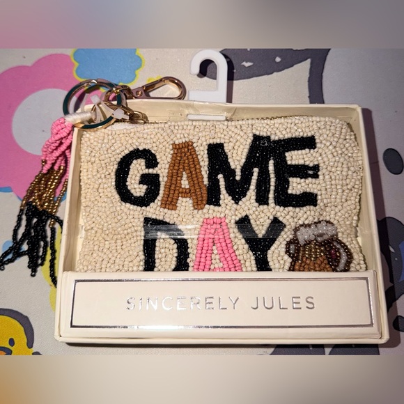 Sincerly Jules Accessories - 🏈NIB Sincerely Jules Game Day Beaded Pouch - Cream, Black, Pink, Brown